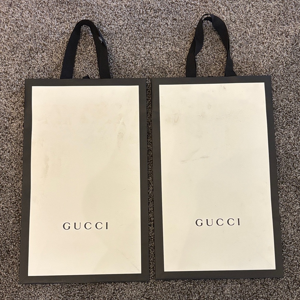 Gucci Men's Bag in Black and Cream
